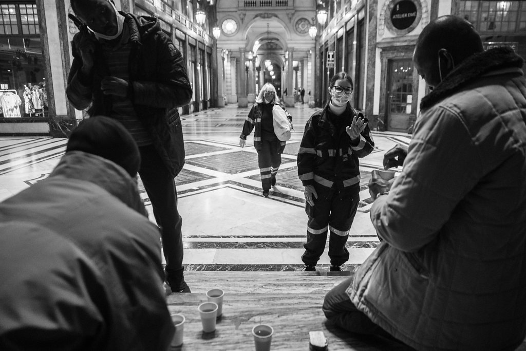 homeless-bw-rc-15052021-2.jpg