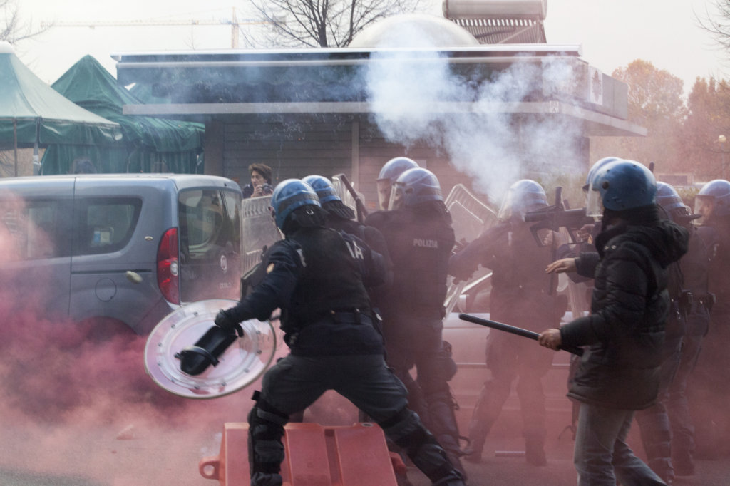 The Police react to stone attack using tear gas 