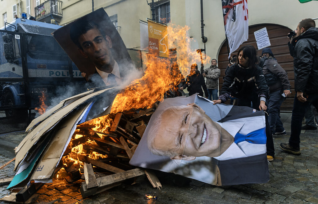 Protest against the G7 for the climate